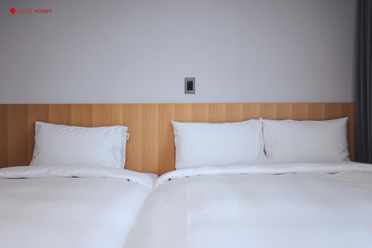 Hotel Kenny Йосу Екстер'єр фото