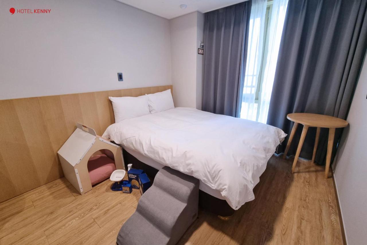 Hotel Kenny Йосу Екстер'єр фото