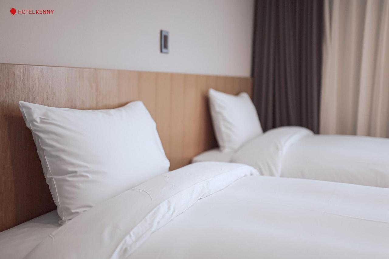 Hotel Kenny Йосу Екстер'єр фото